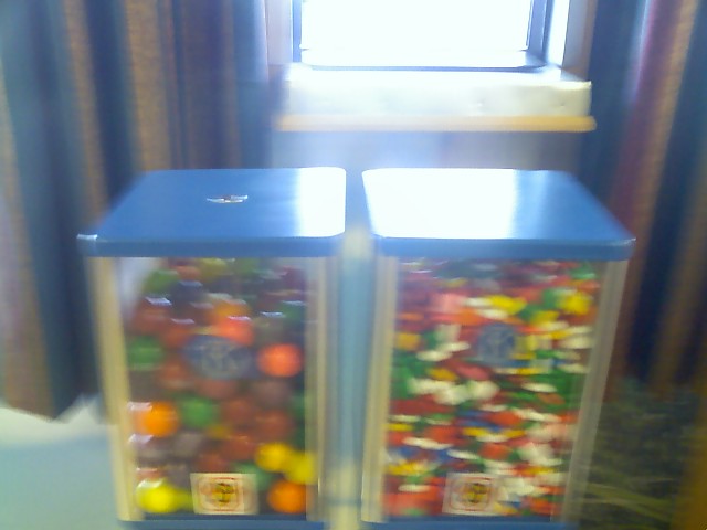 Old Phone, Gum balls