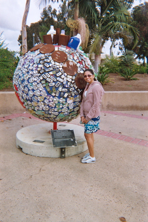 Globe_balboa_park